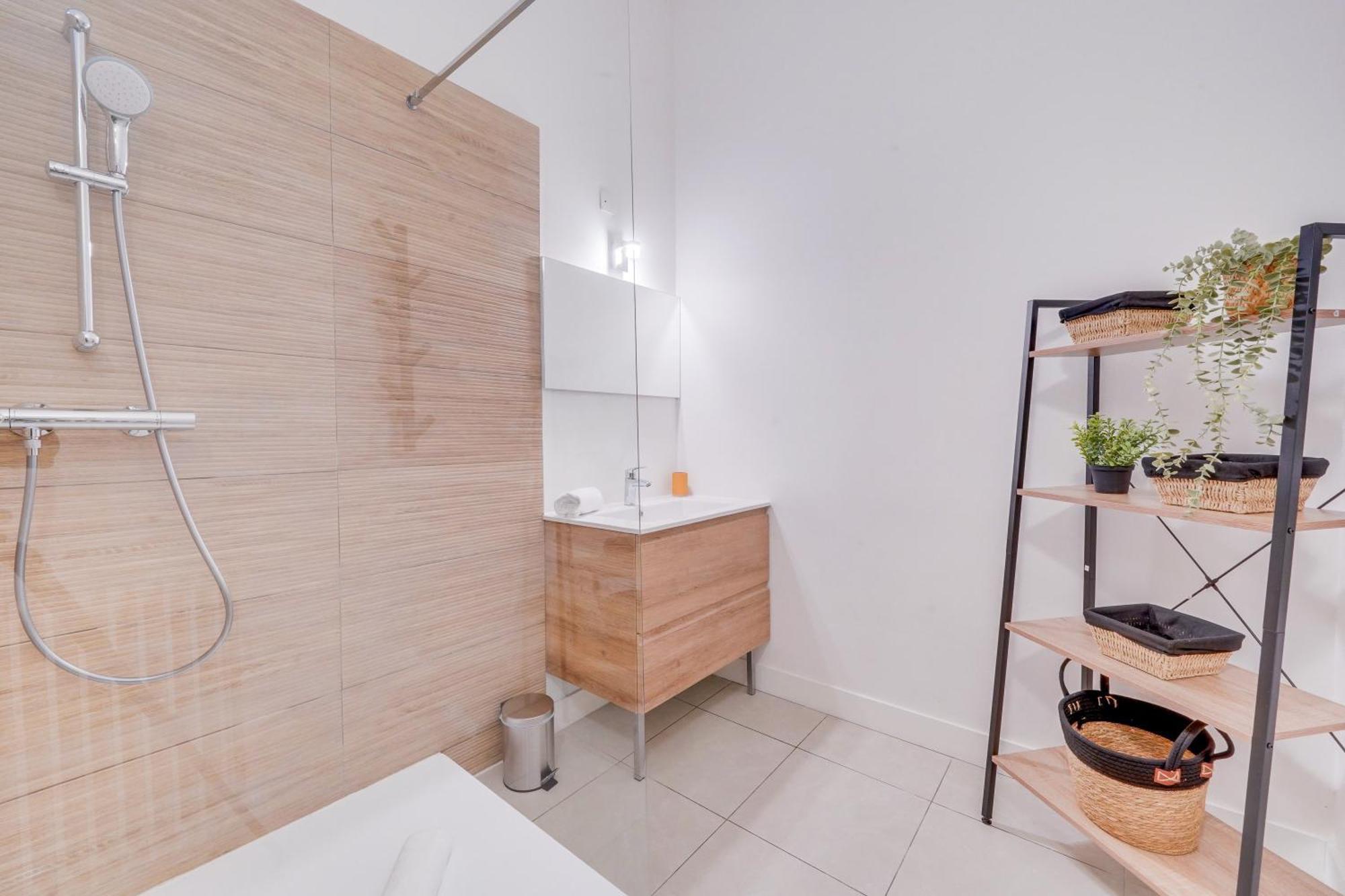 Le New Vintage - Appt En Plein Coeur De Bordeaux Apartment Luaran gambar